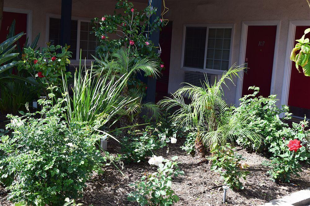 Rose Garden Inn Santa Barbara Exterior foto