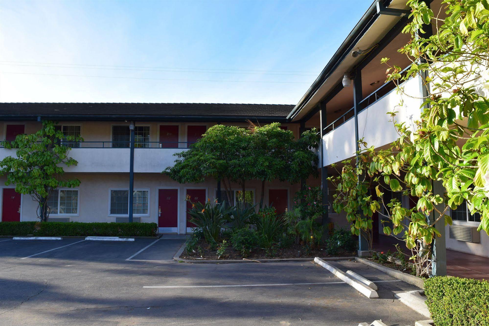 Rose Garden Inn Santa Barbara Exterior foto