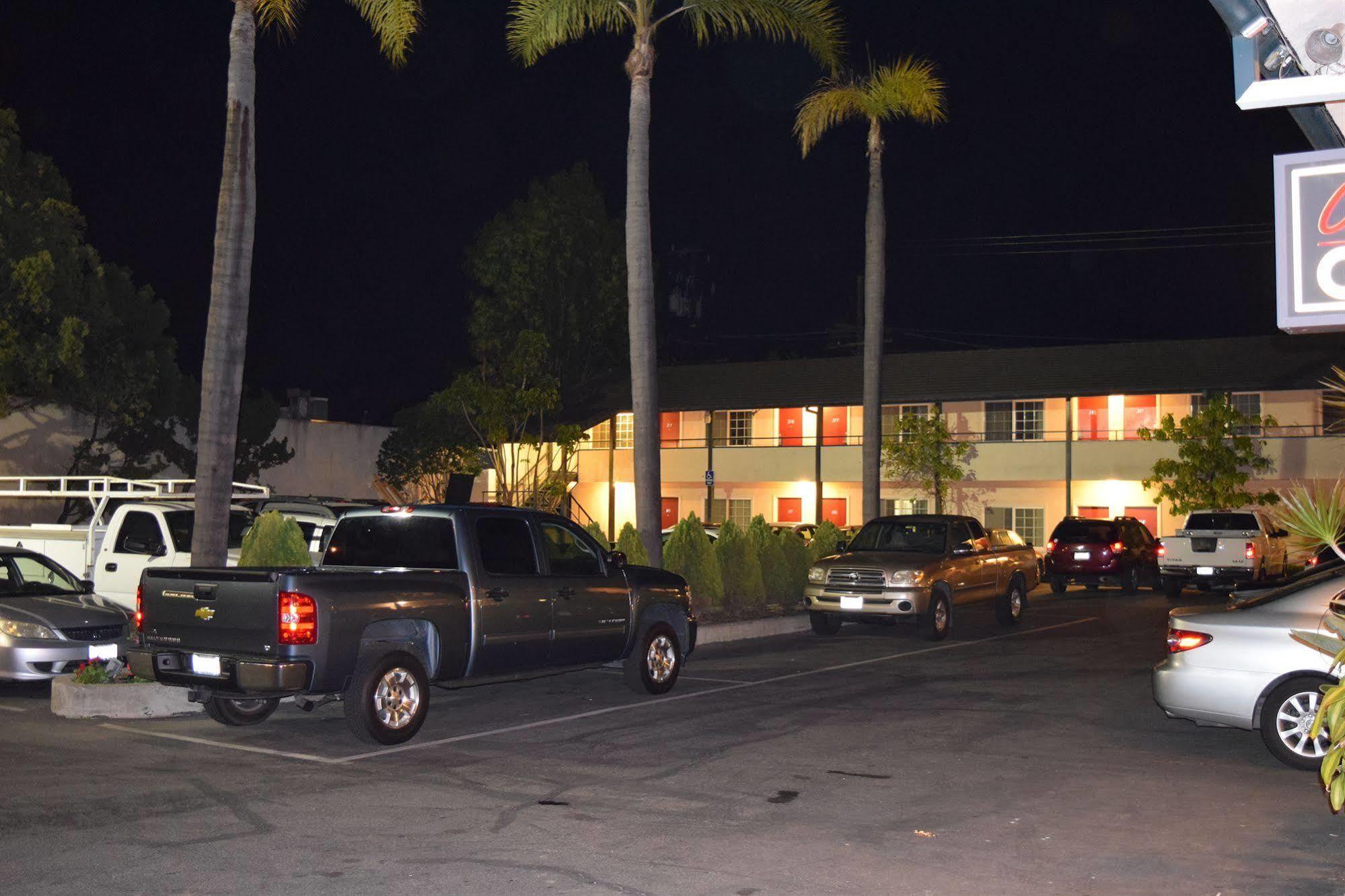 Rose Garden Inn Santa Barbara Exterior foto